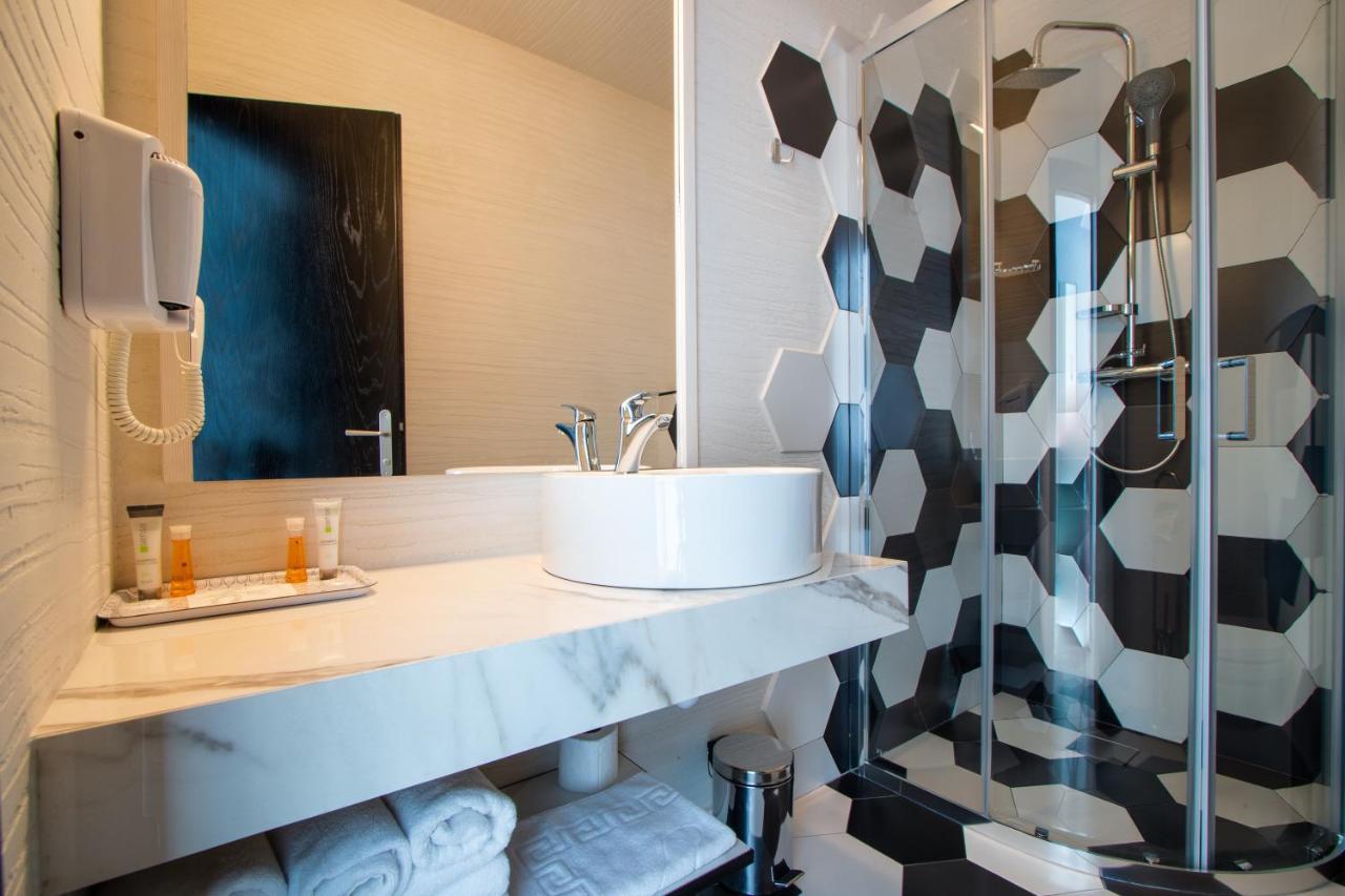 Hotel Bulevard Ramnicu Valcea Ngoại thất bức ảnh