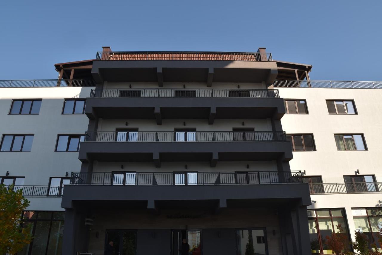 Hotel Bulevard Ramnicu Valcea Ngoại thất bức ảnh